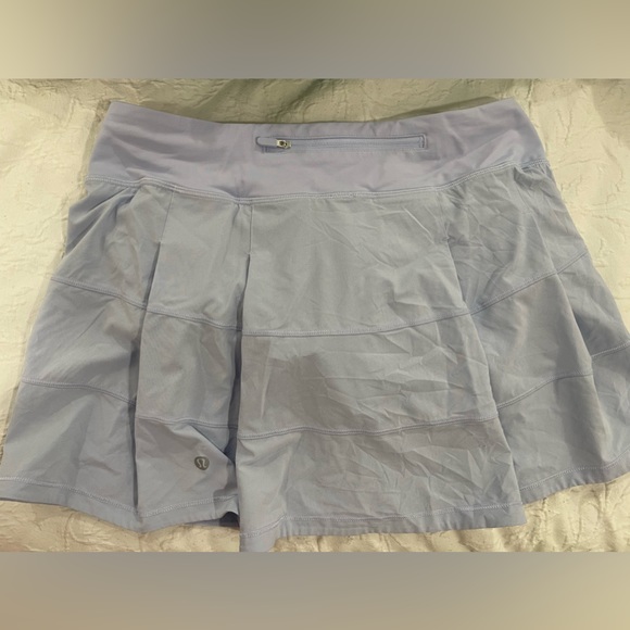 lululemon skirt size 6 only worn twice - Picture 2 of 3